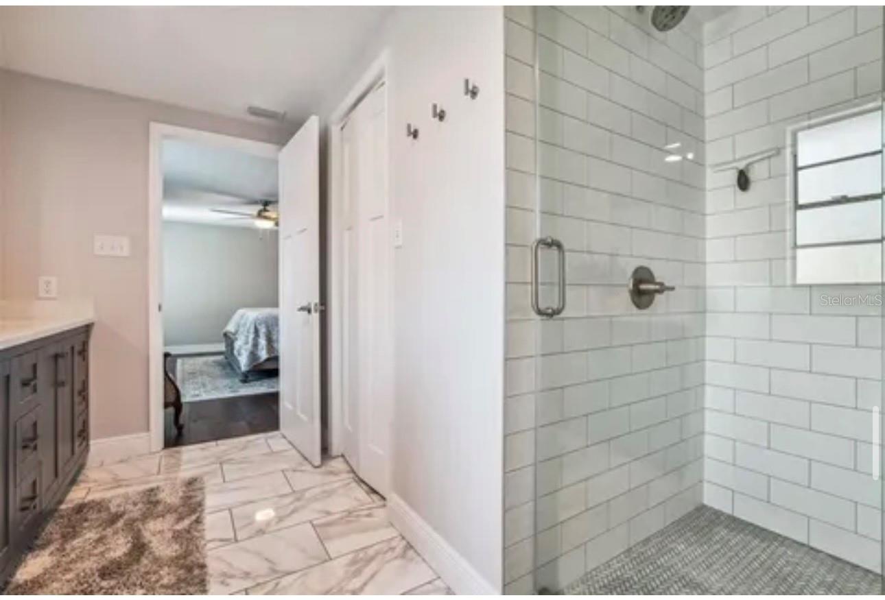 Image 31 of 33 For 1326 Corner Oaks Drive