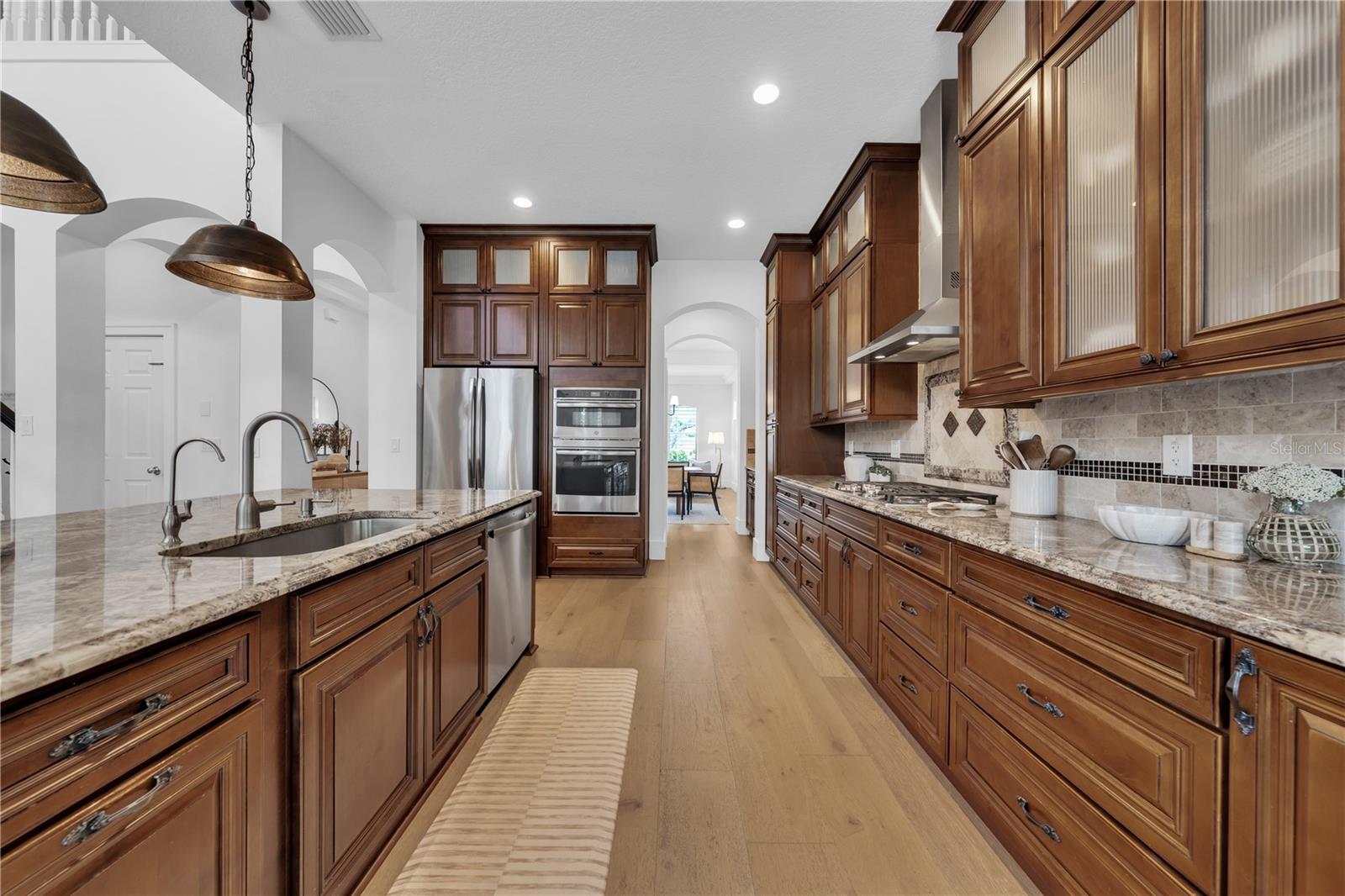 Image 15 of 46 For 14639 Chatsworth Manor Circle