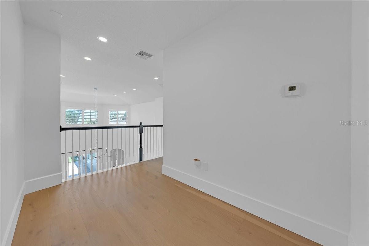 Image 32 of 46 For 14639 Chatsworth Manor Circle