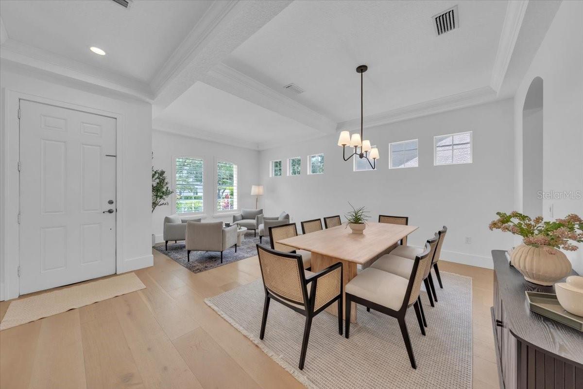 Image 4 of 46 For 14639 Chatsworth Manor Circle