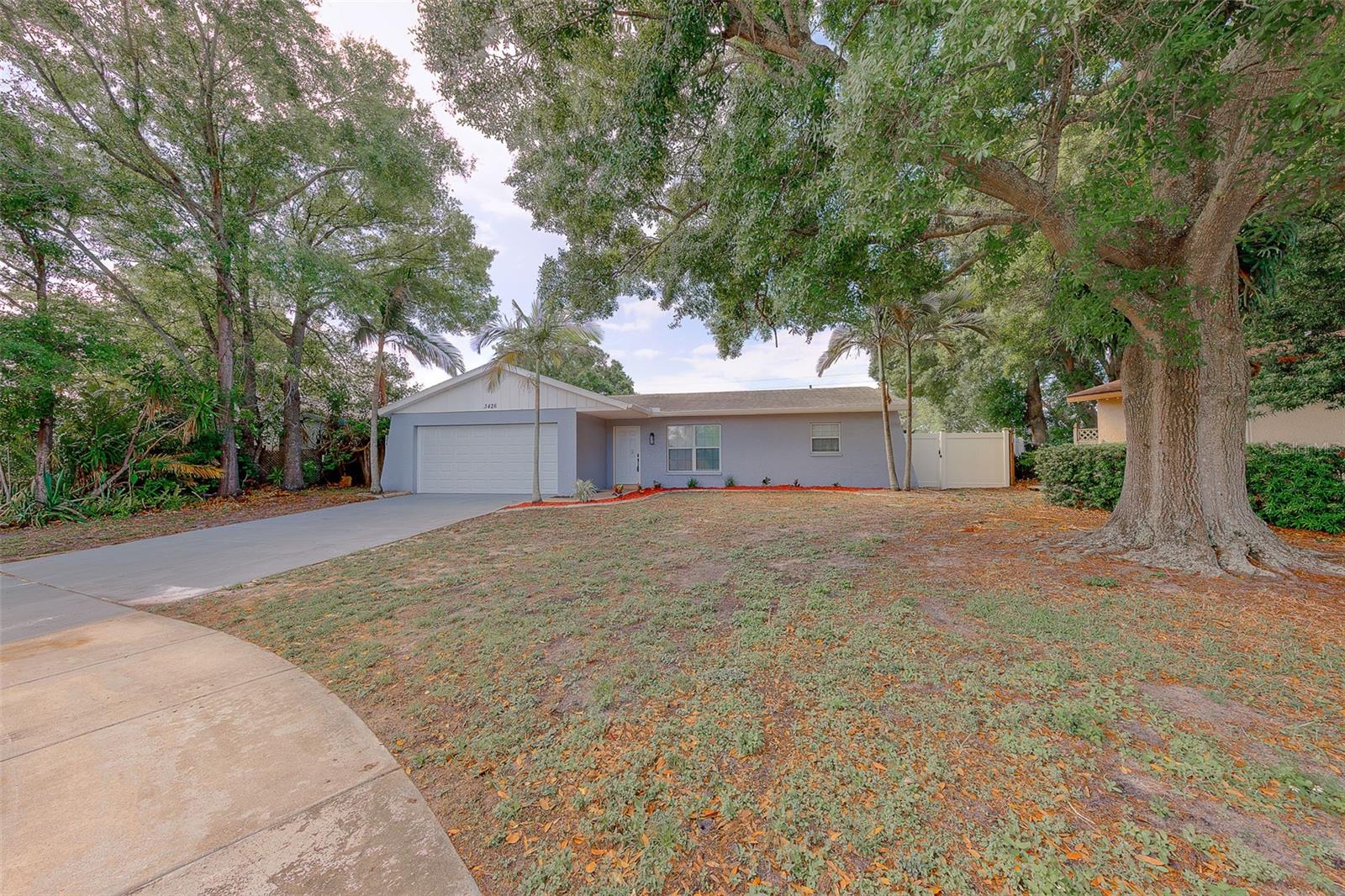 Listing photo id 48 for 3426 7th Avenue Se