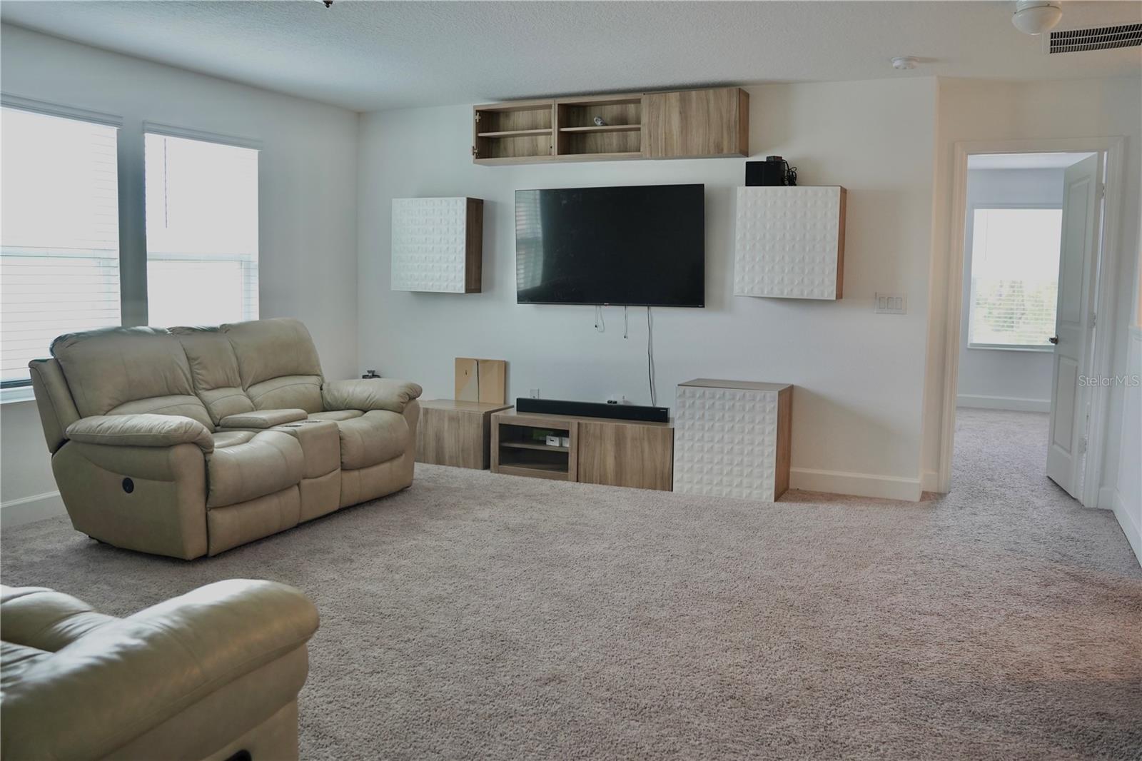 Image 26 of 41 For 16436 Winding Preserve Circle