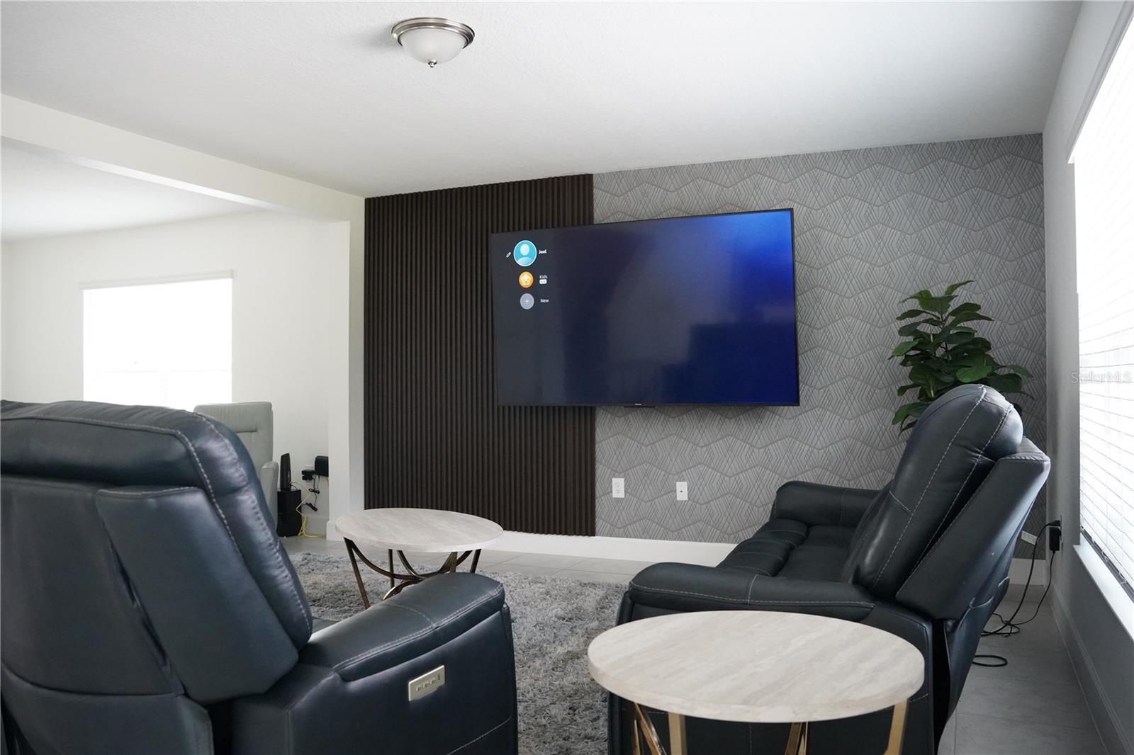 Image 9 of 41 For 16436 Winding Preserve Circle