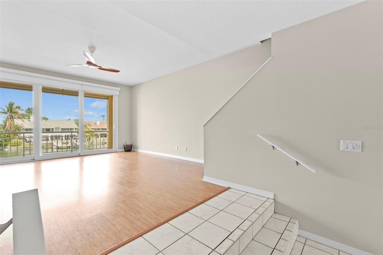 Image 15 of 81 For 1071 Pinellas Bayway S