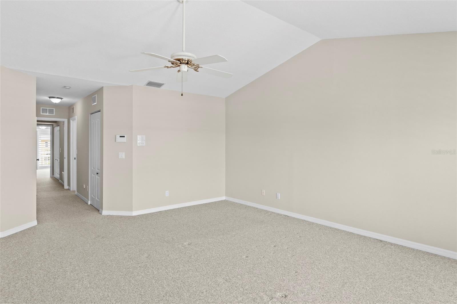 Image 30 of 81 For 1071 Pinellas Bayway S