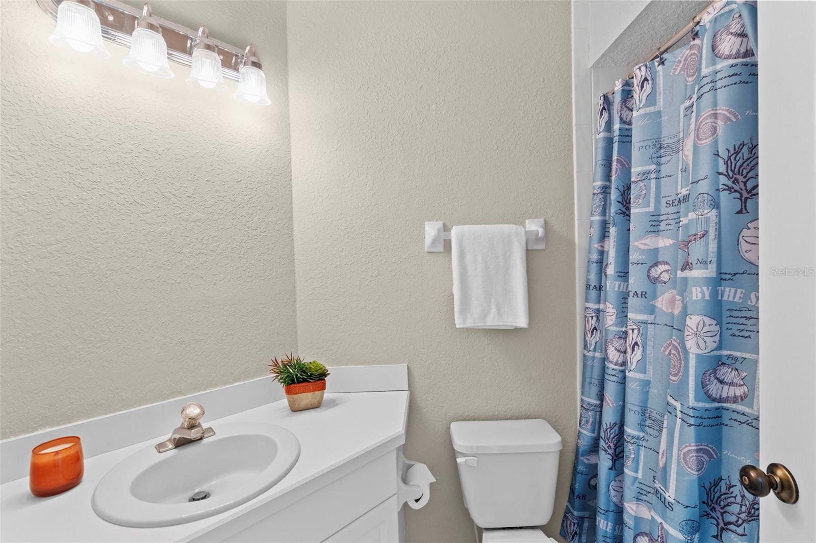 Image 42 of 81 For 1071 Pinellas Bayway S