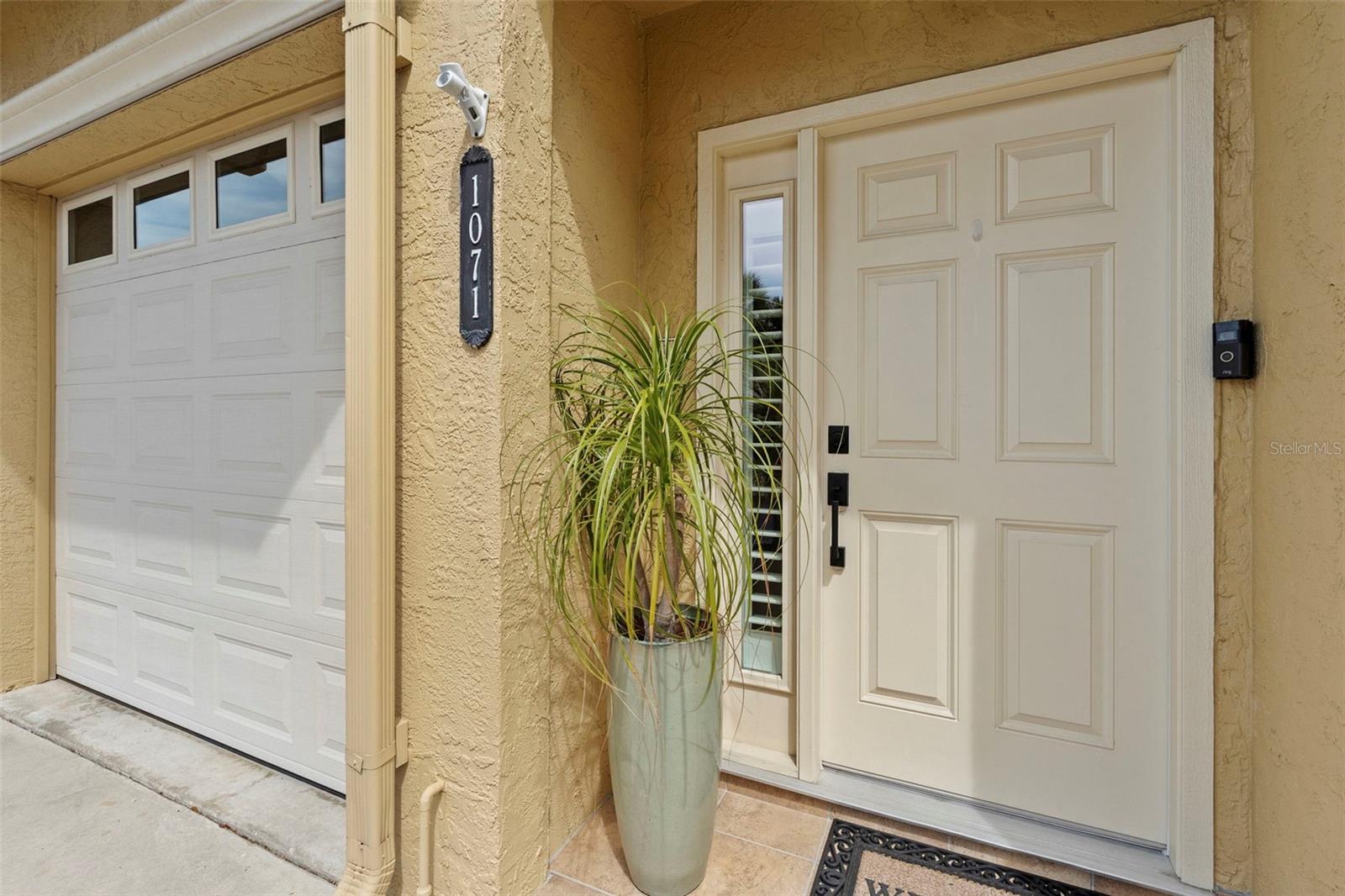 Image 9 of 81 For 1071 Pinellas Bayway S