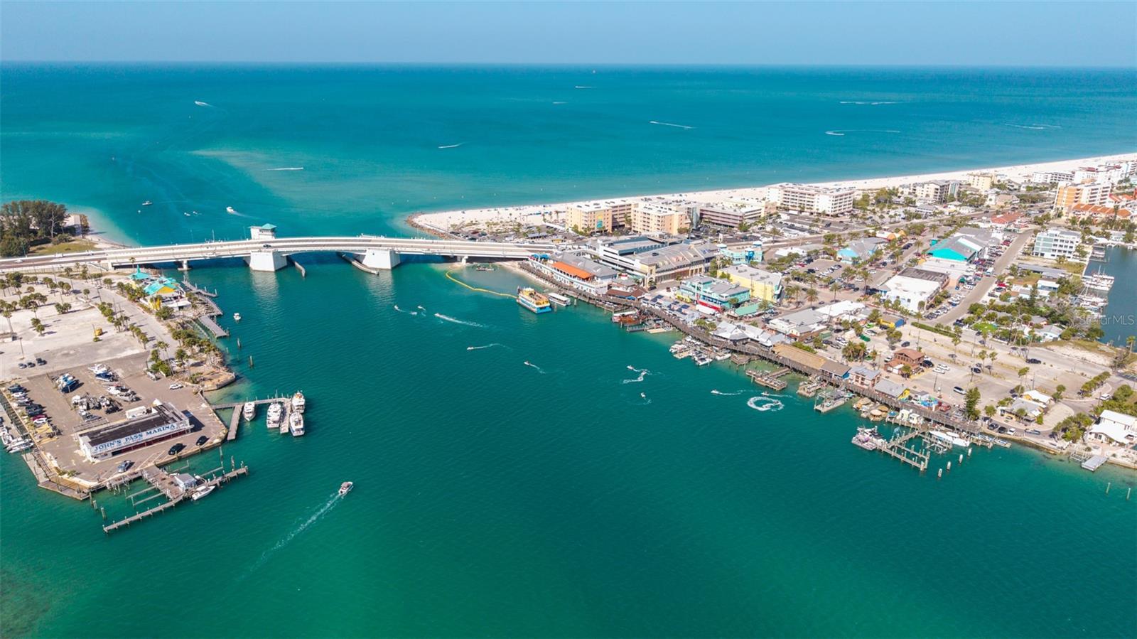 Image 12 of 13 For 13304 Gulf Boulevard