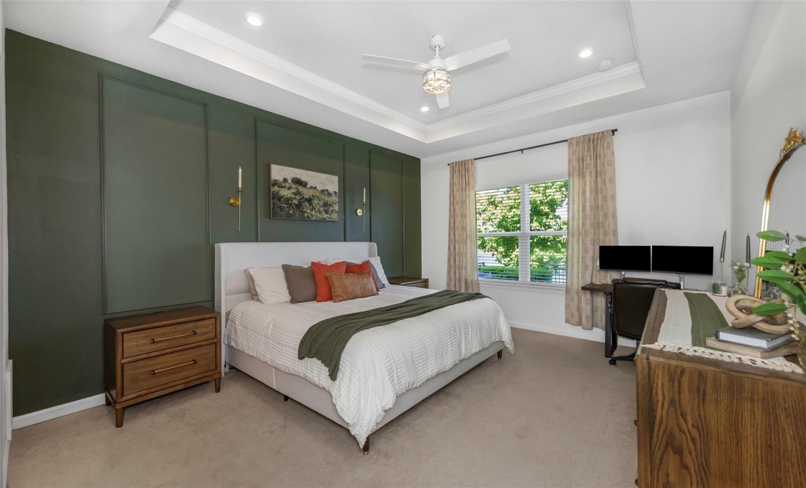 Image 13 of 43 For 2427 Portico Street