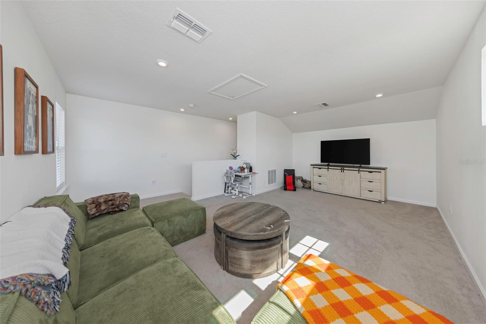 Image 30 of 43 For 2427 Portico Street