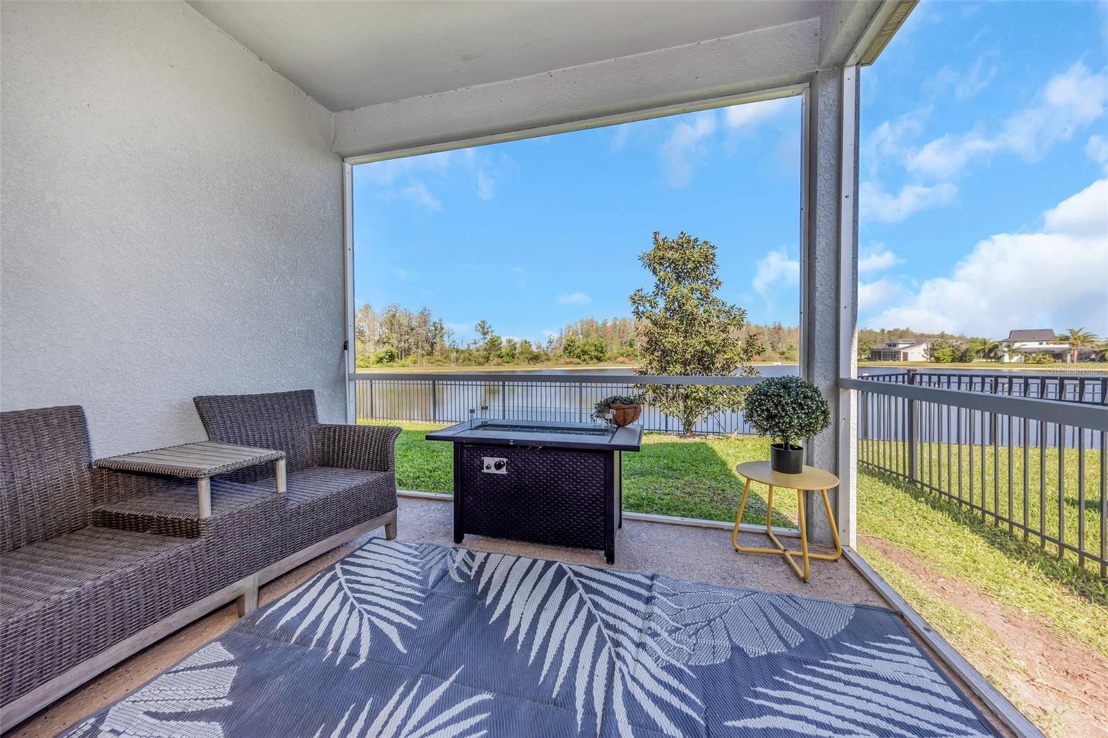 Image 32 of 43 For 2427 Portico Street