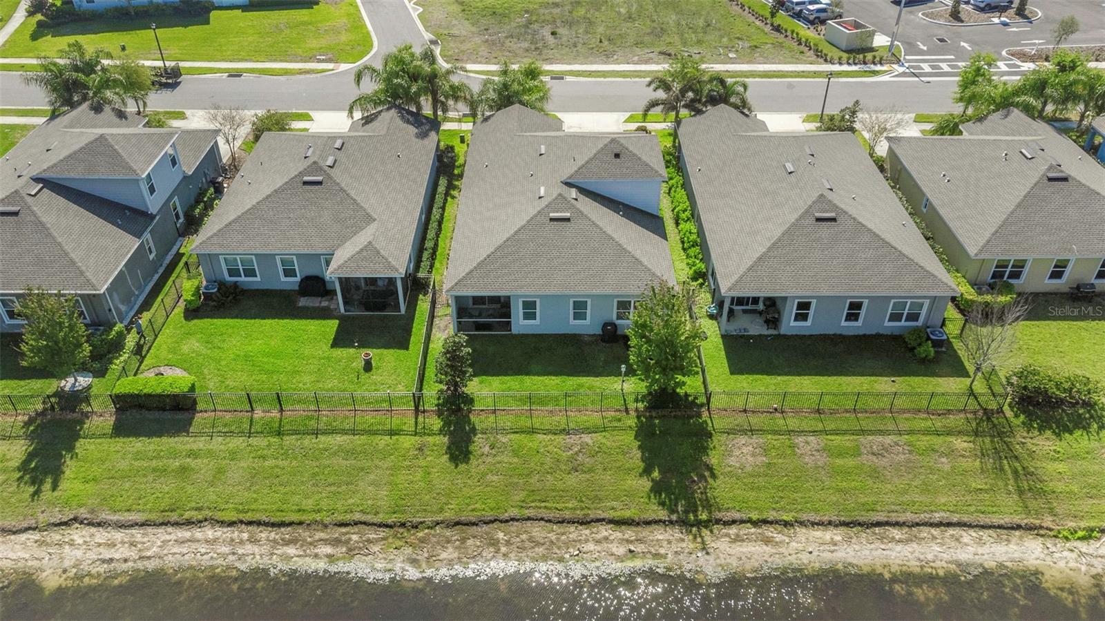 Image 36 of 43 For 2427 Portico Street