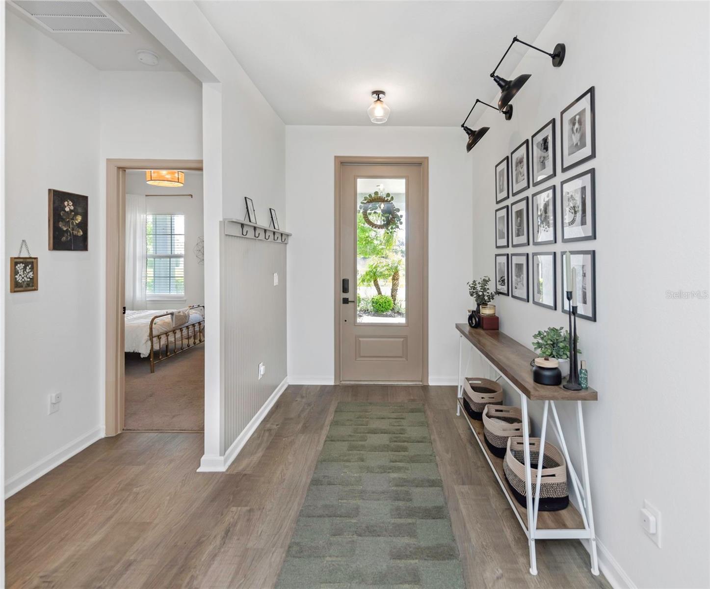 Image 7 of 43 For 2427 Portico Street