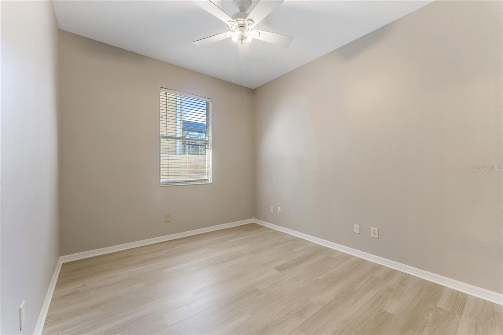 Image 21 of 40 For 3031 Downan Point Drive