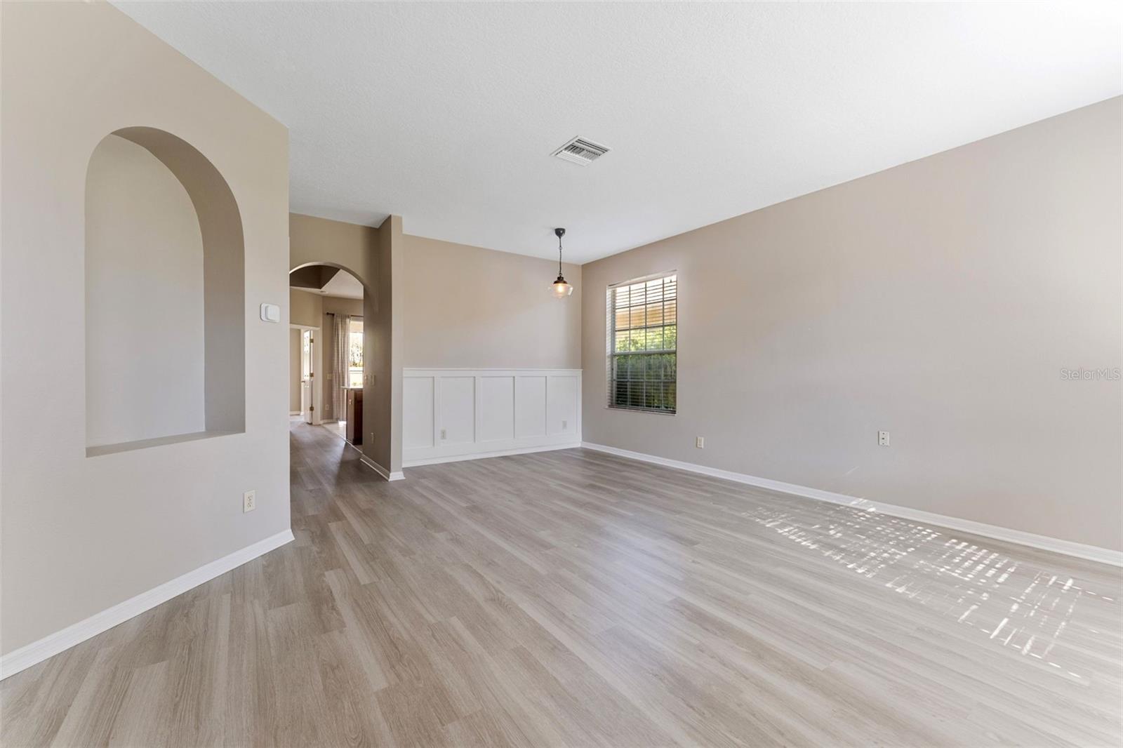 Image 5 of 40 For 3031 Downan Point Drive