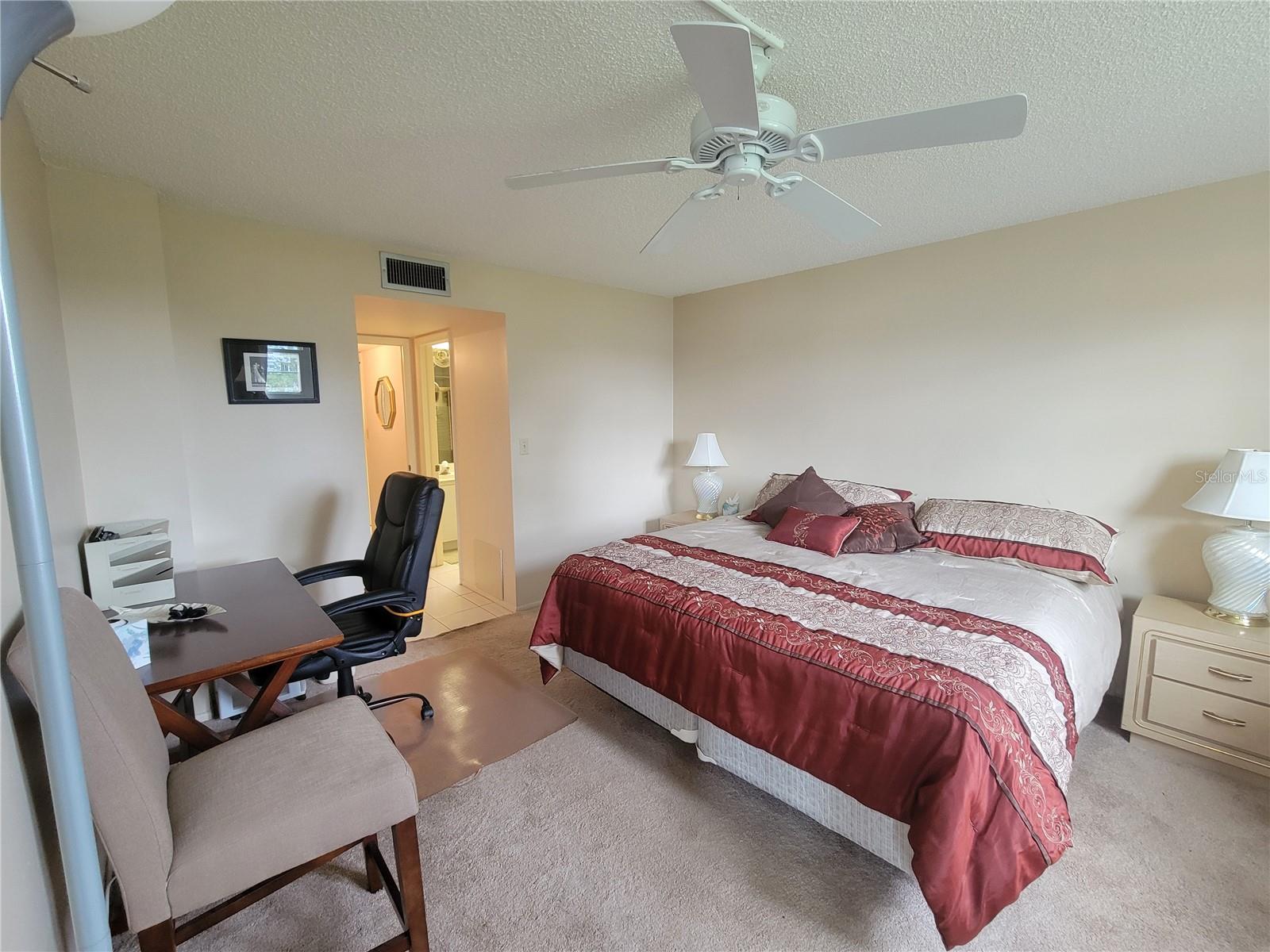 Image 15 of 42 For 4715 Bay Street Ne 225