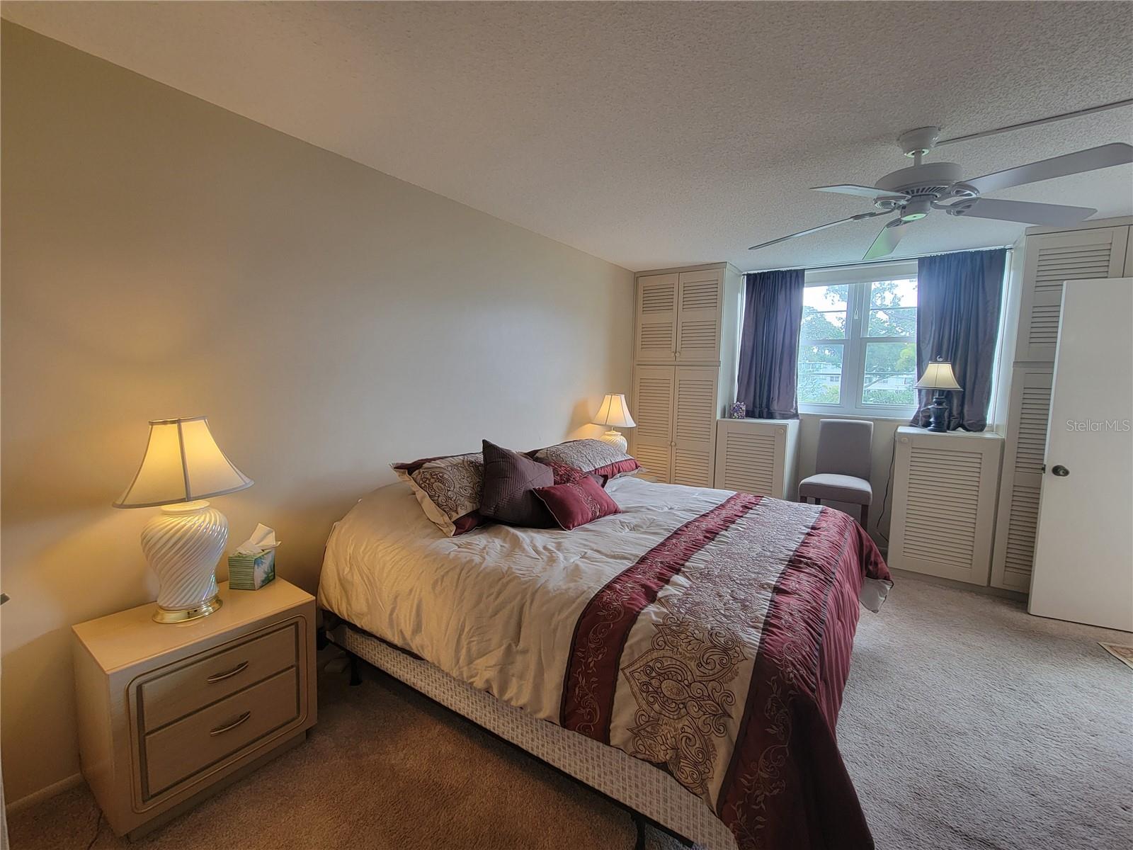 Image 18 of 42 For 4715 Bay Street Ne 225