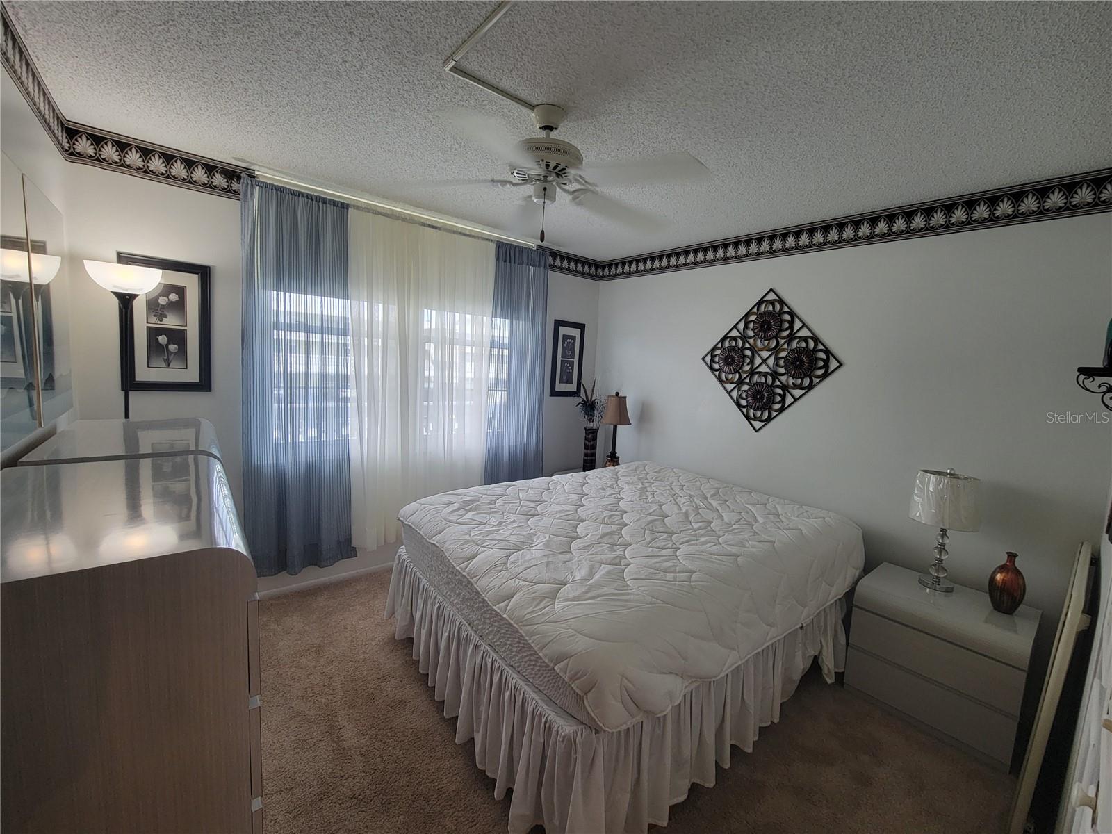 Image 25 of 42 For 4715 Bay Street Ne 225