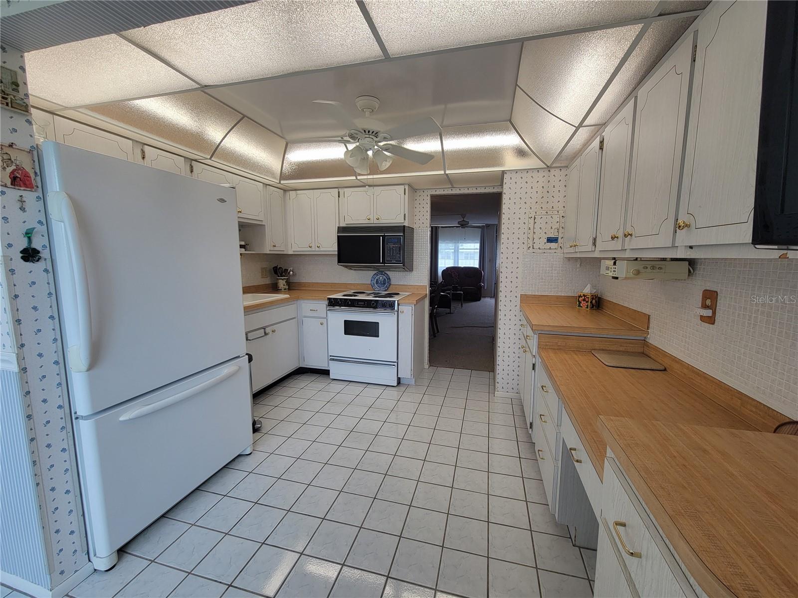 Image 9 of 42 For 4715 Bay Street Ne 225