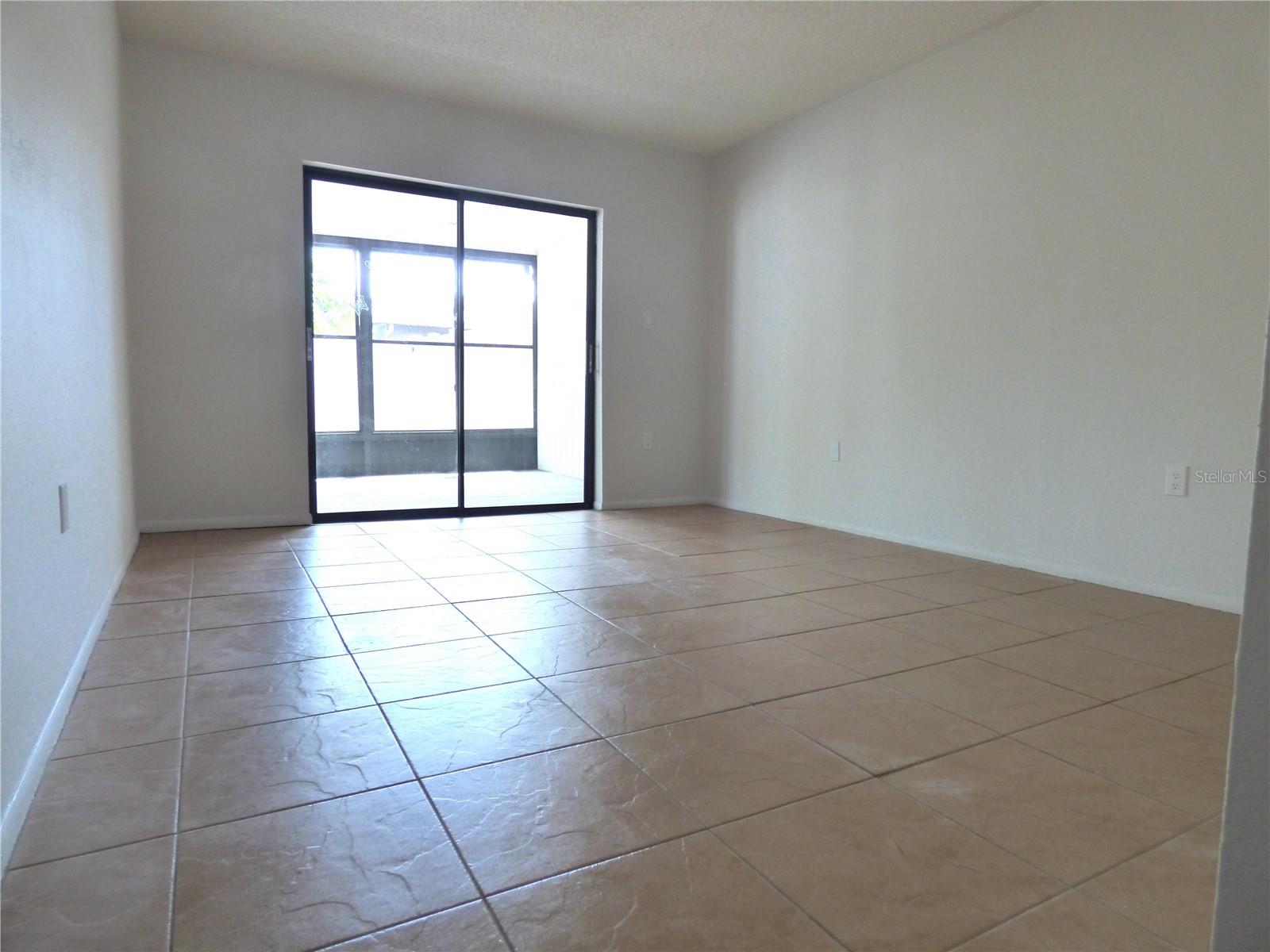 Image 14 of 28 For 4326 Fern Glen St