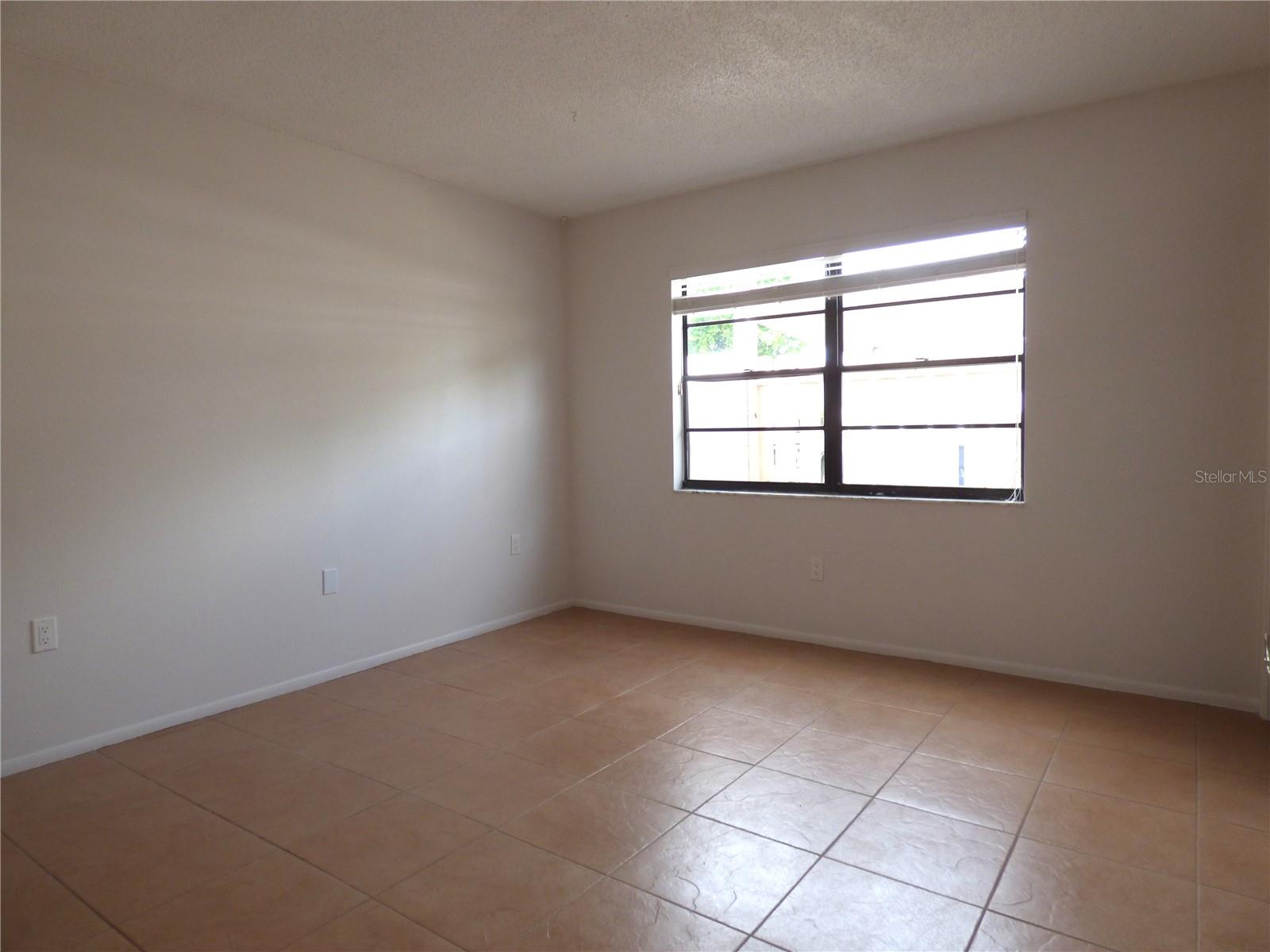 Image 19 of 28 For 4326 Fern Glen St