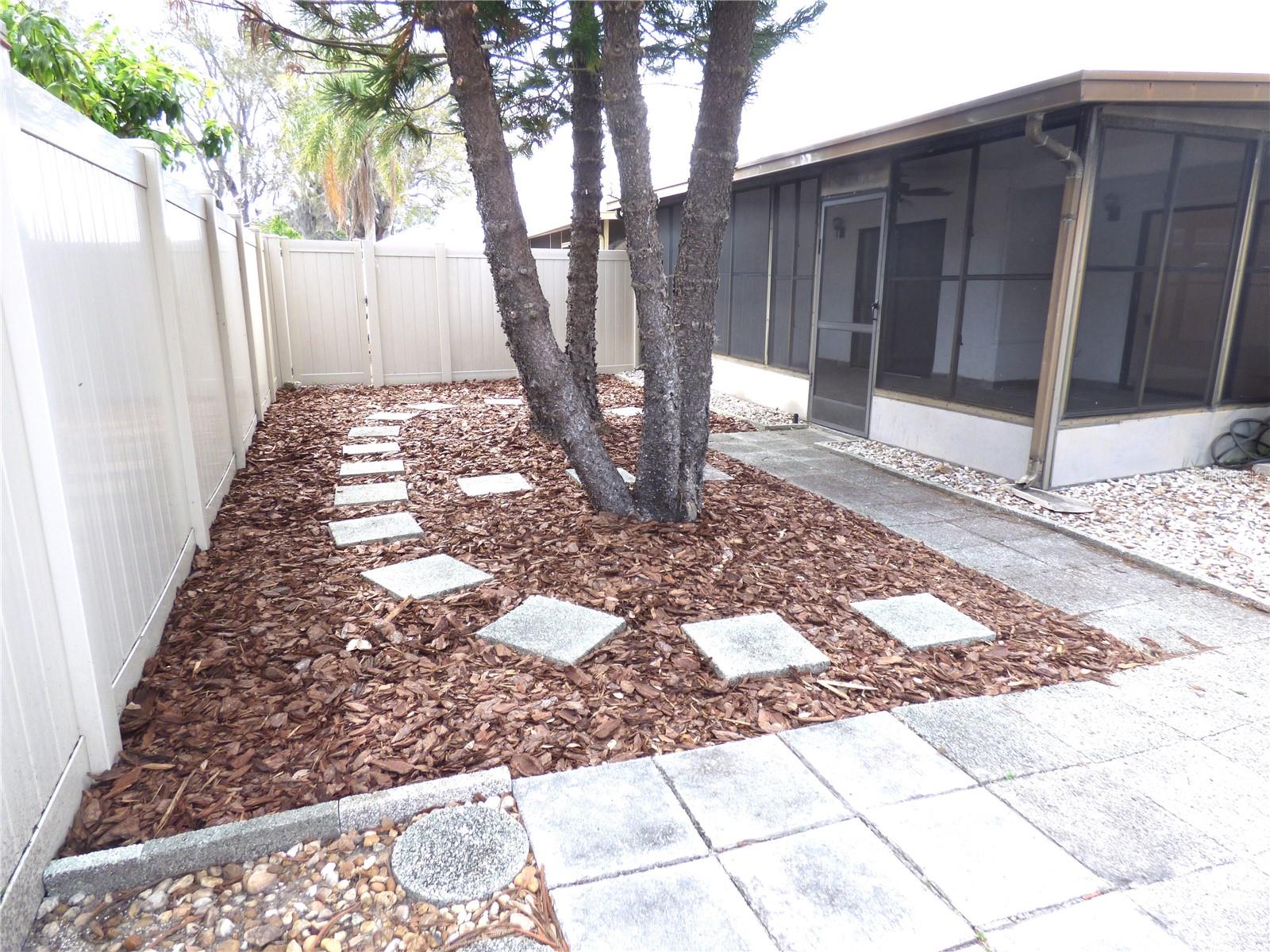 Image 2 of 28 For 4326 Fern Glen St