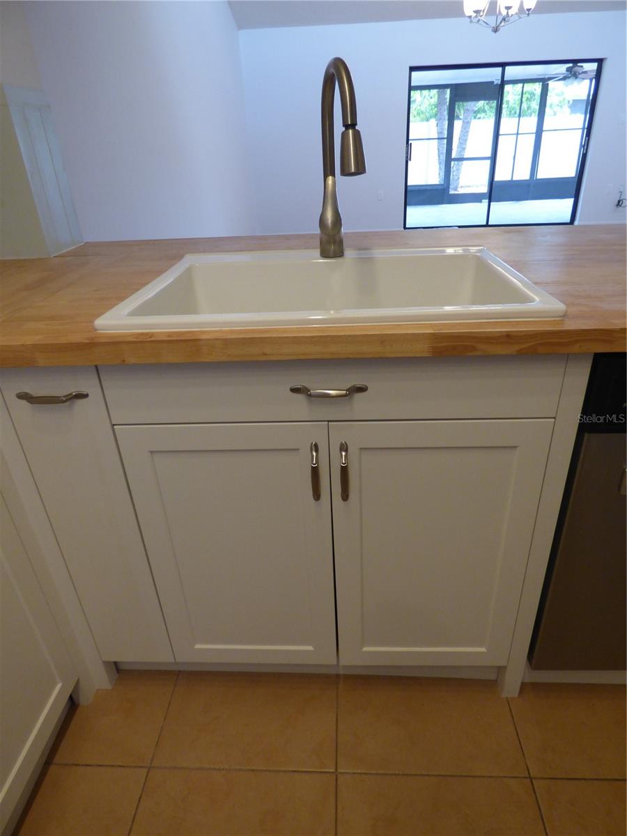 Image 8 of 28 For 4326 Fern Glen St