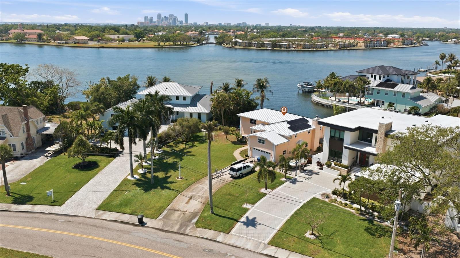 Image 2 of 31 For 3876 Shore Acres Boulevard Ne