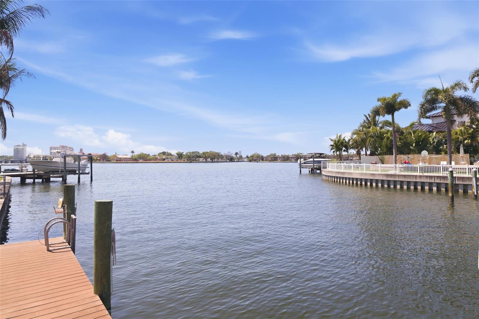 Image 22 of 31 For 3876 Shore Acres Boulevard Ne