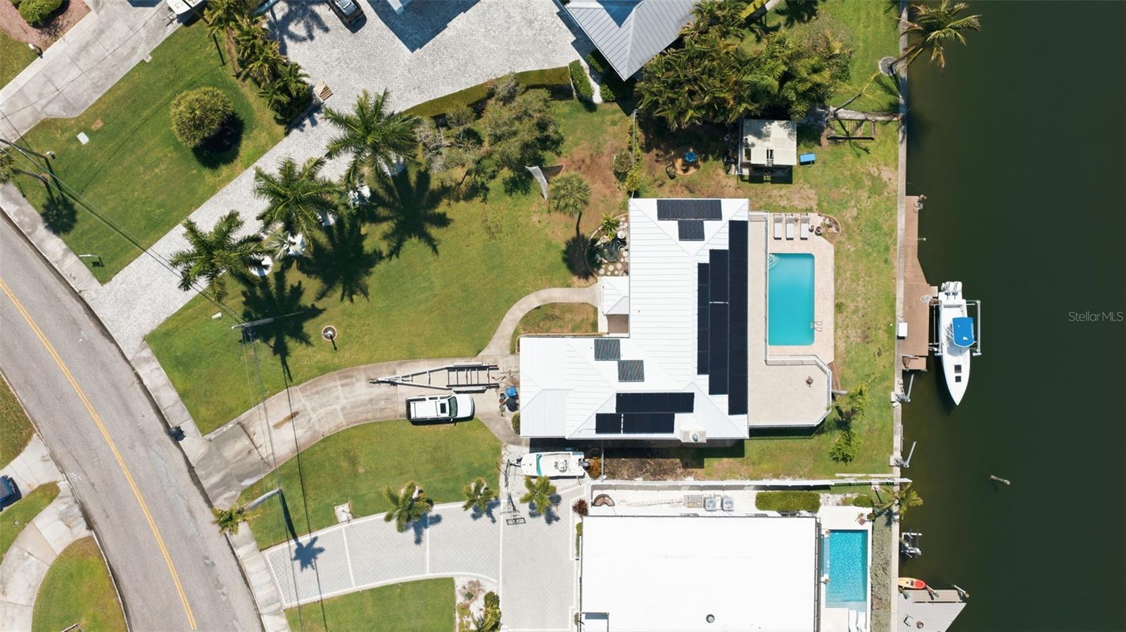 Image 3 of 31 For 3876 Shore Acres Boulevard Ne