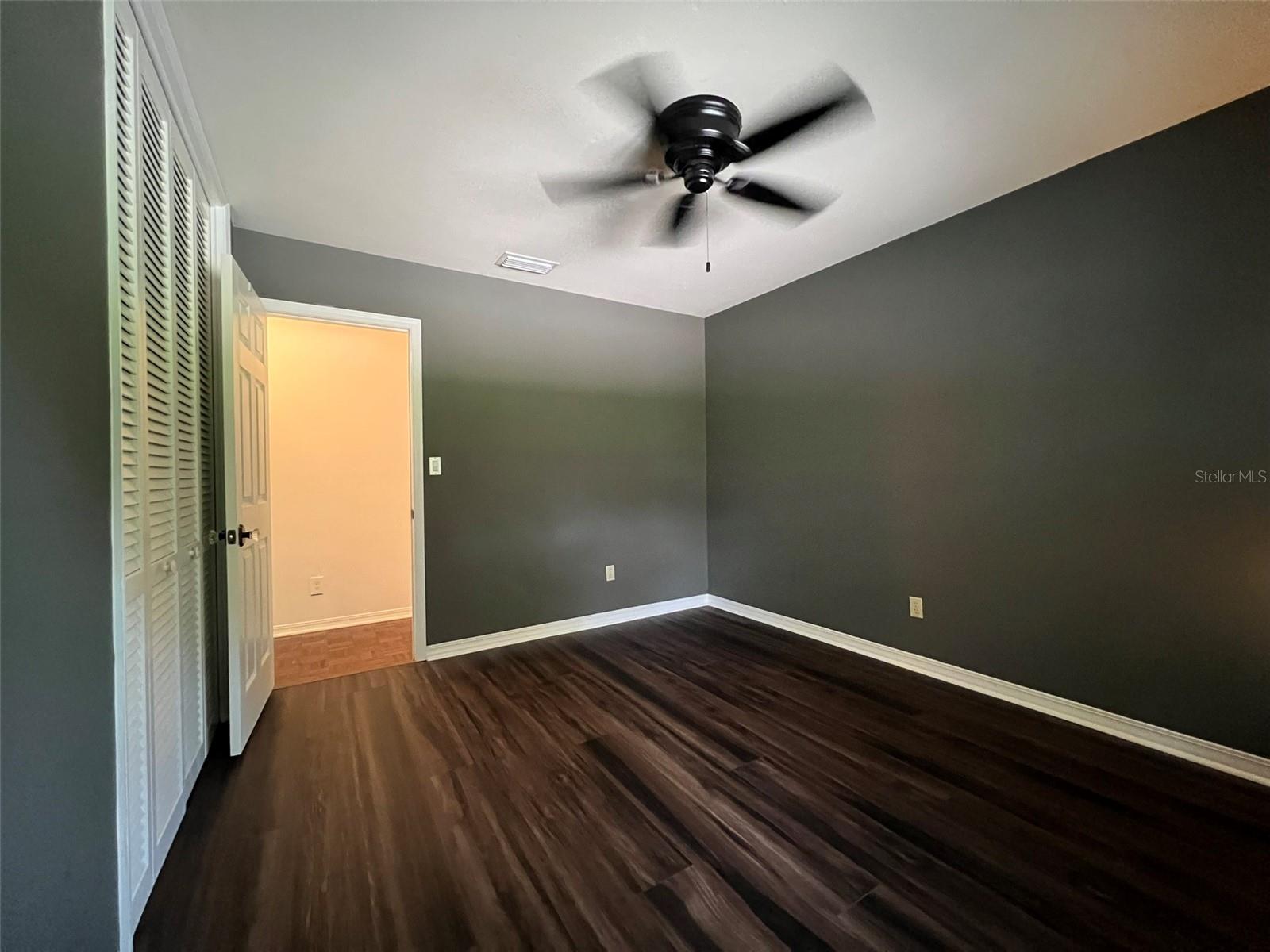 Image 31 of 62 For 520 Riverhills Drive