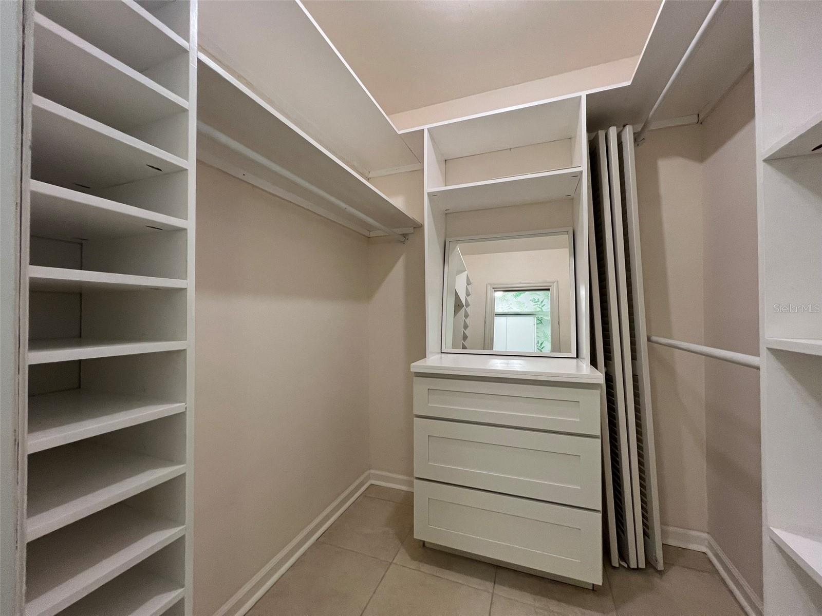 Image 39 of 62 For 520 Riverhills Drive