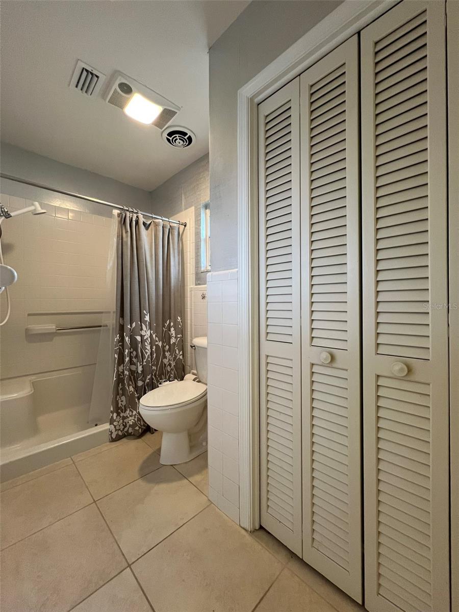 Image 41 of 62 For 520 Riverhills Drive