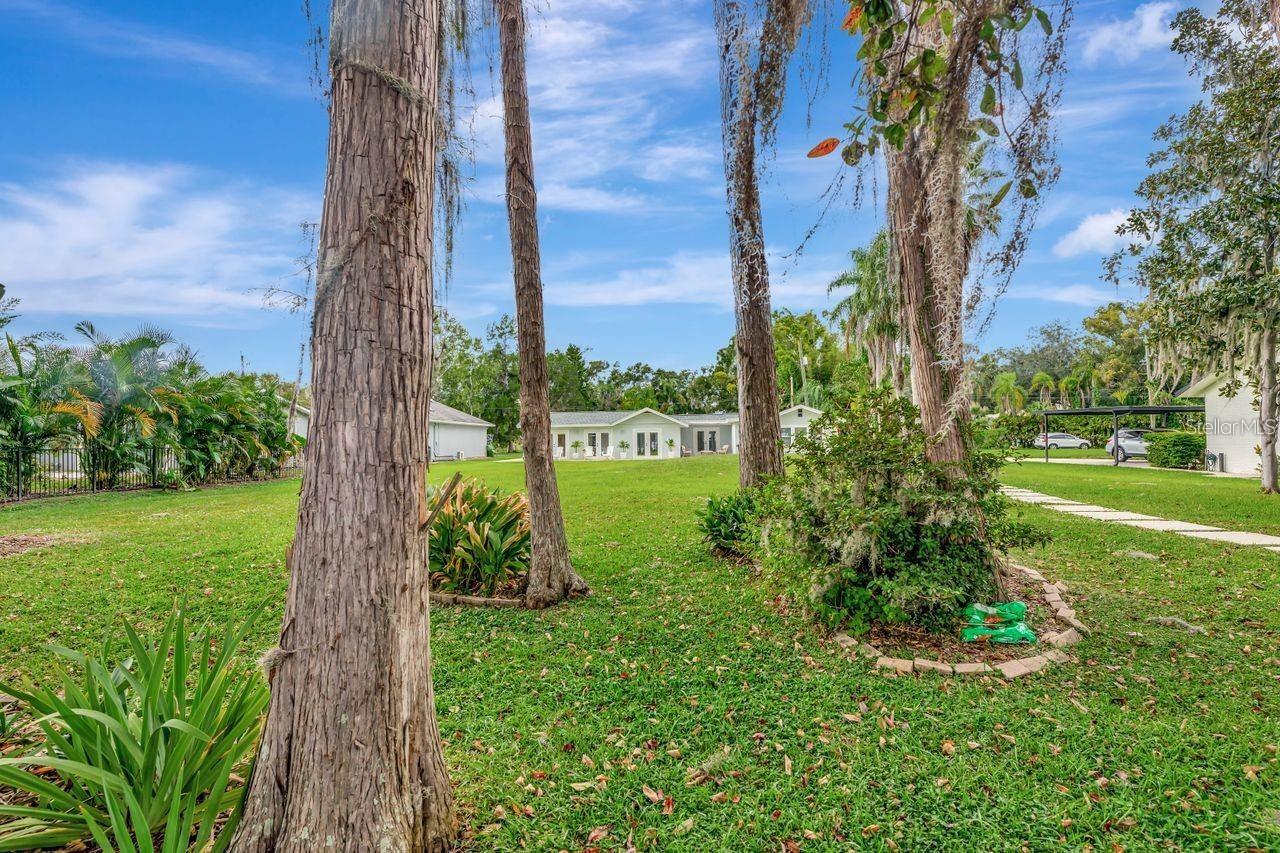 Image 4 of 8 For 19207 Crooked Lane