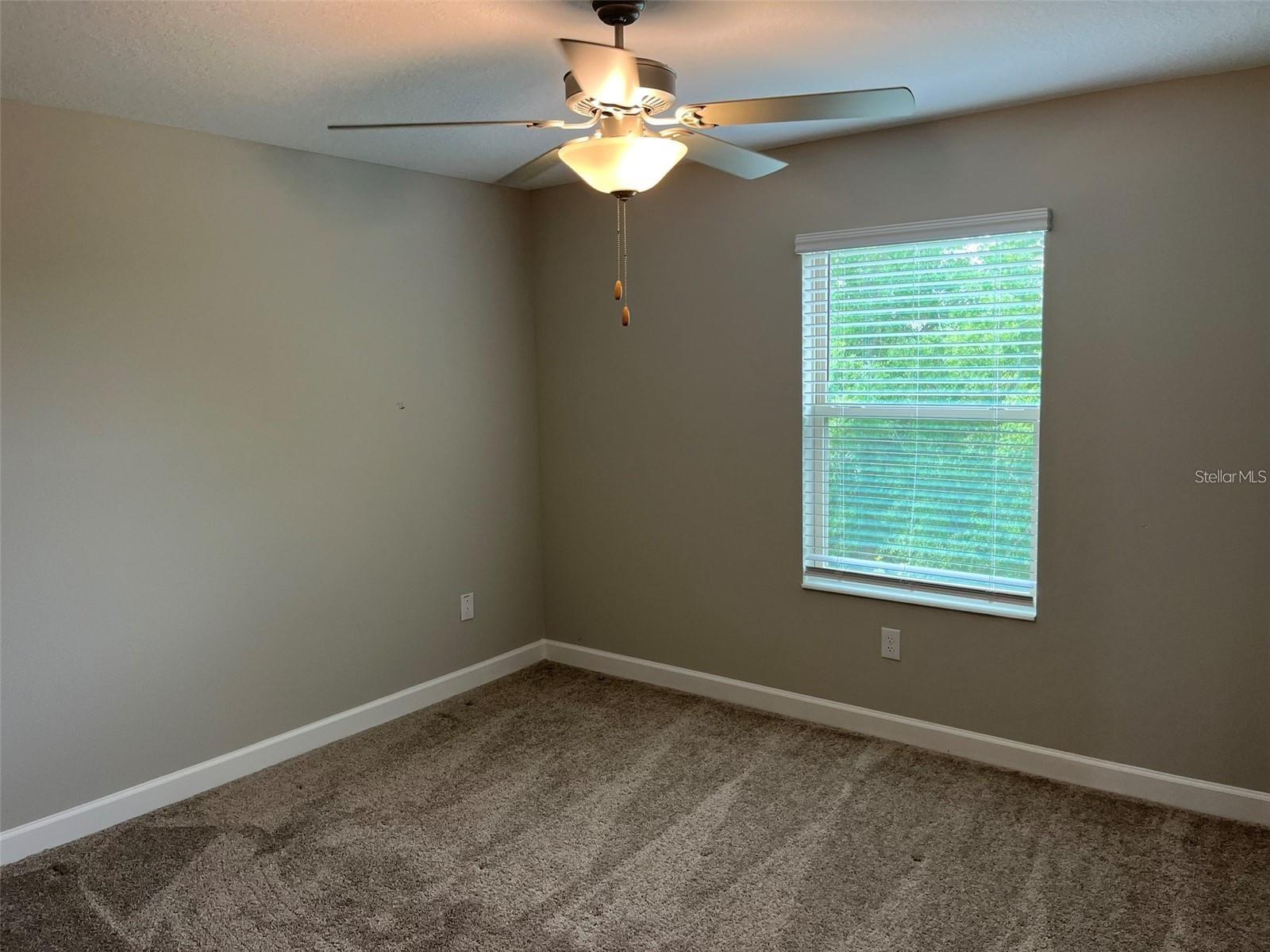 Image 22 of 29 For 1712 Roseville Street