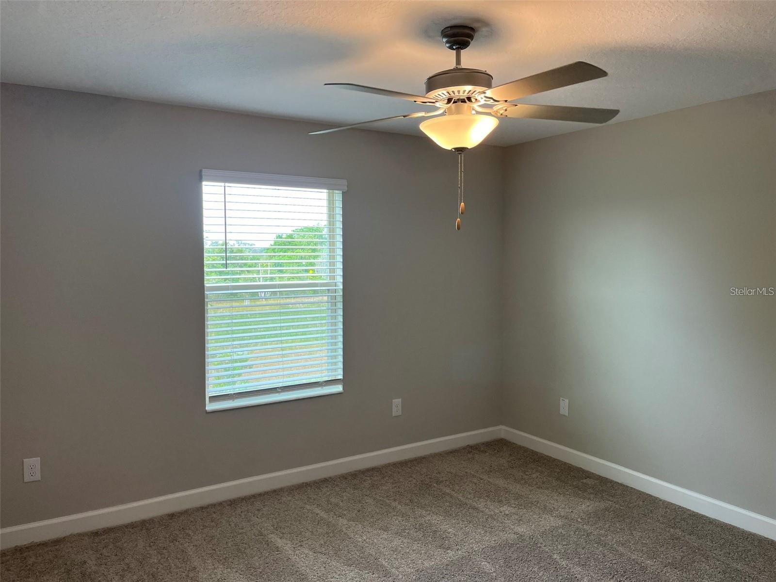 Image 23 of 29 For 1712 Roseville Street