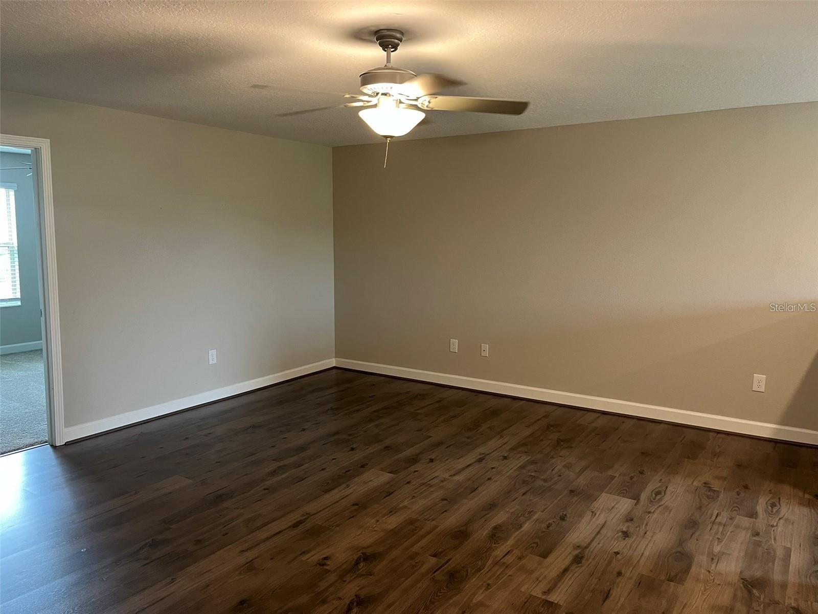 Image 8 of 29 For 1712 Roseville Street