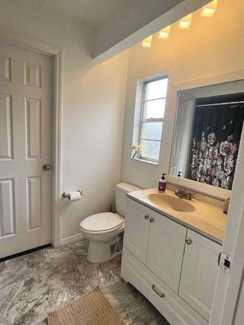 Image 14 of 40 For 724 Fortuna Drive