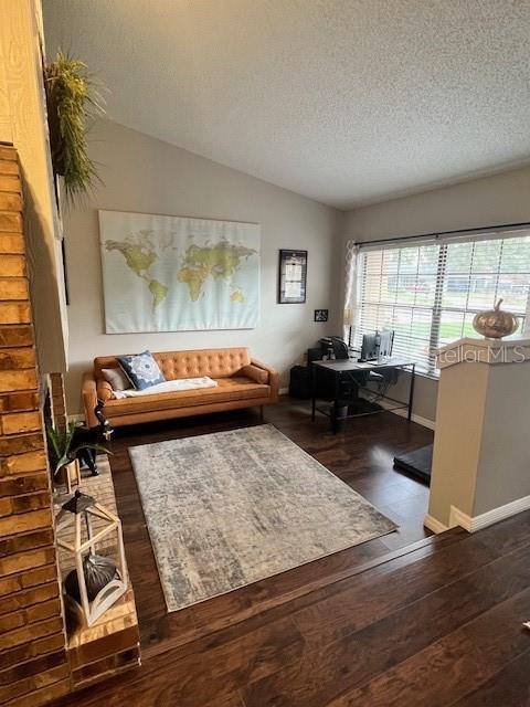 Image 15 of 40 For 724 Fortuna Drive