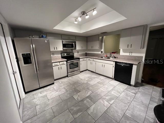 Image 3 of 40 For 724 Fortuna Drive