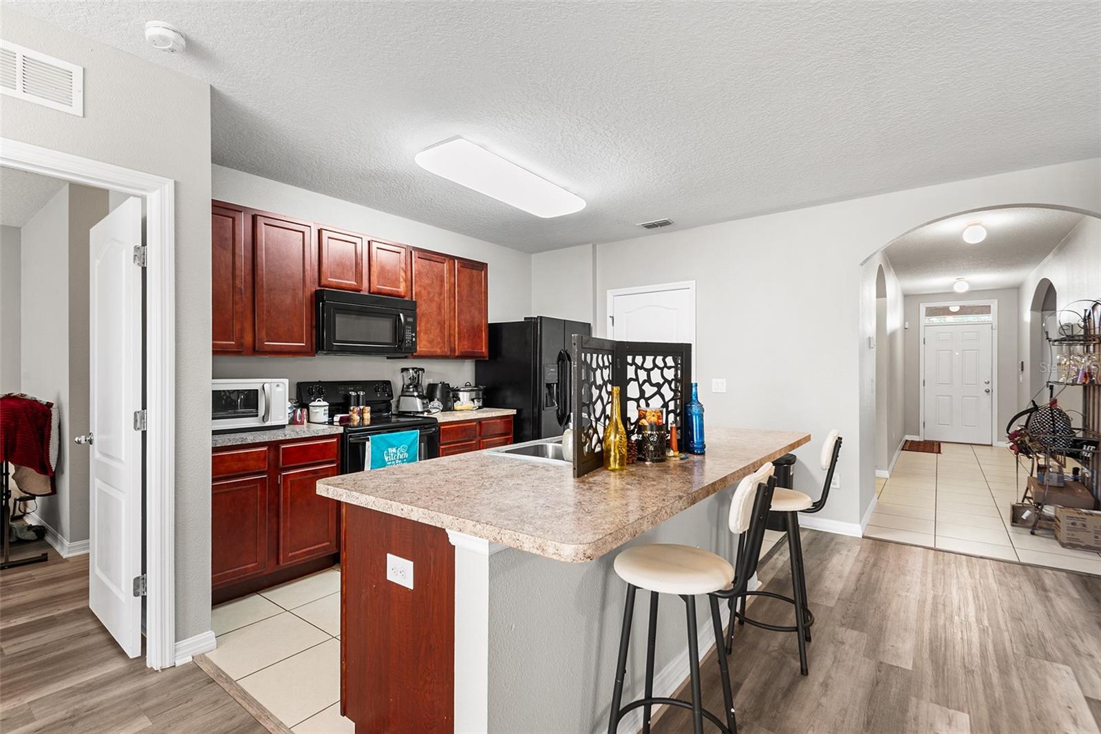 Image 13 of 25 For 4140 Sophia Boulevard