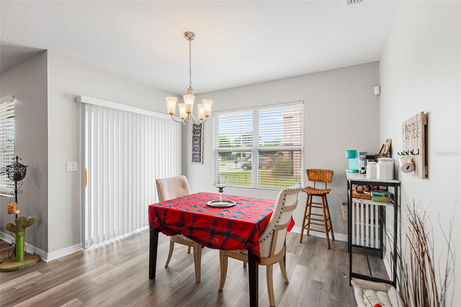 Image 15 of 25 For 4140 Sophia Boulevard