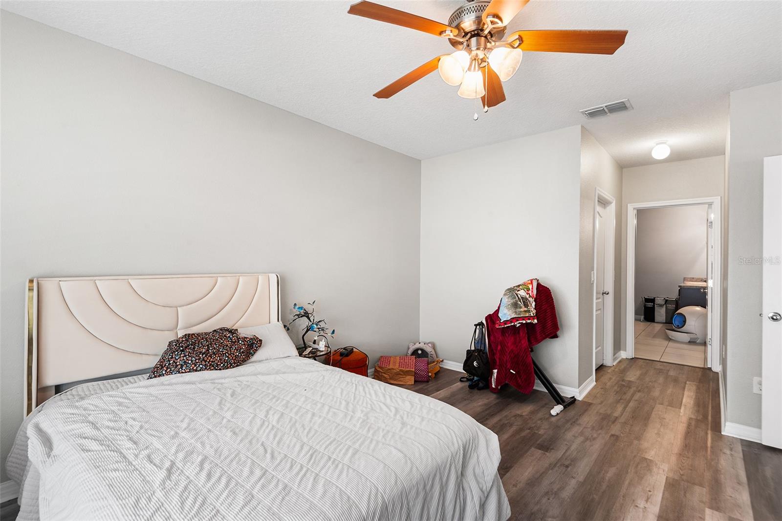 Image 19 of 25 For 4140 Sophia Boulevard