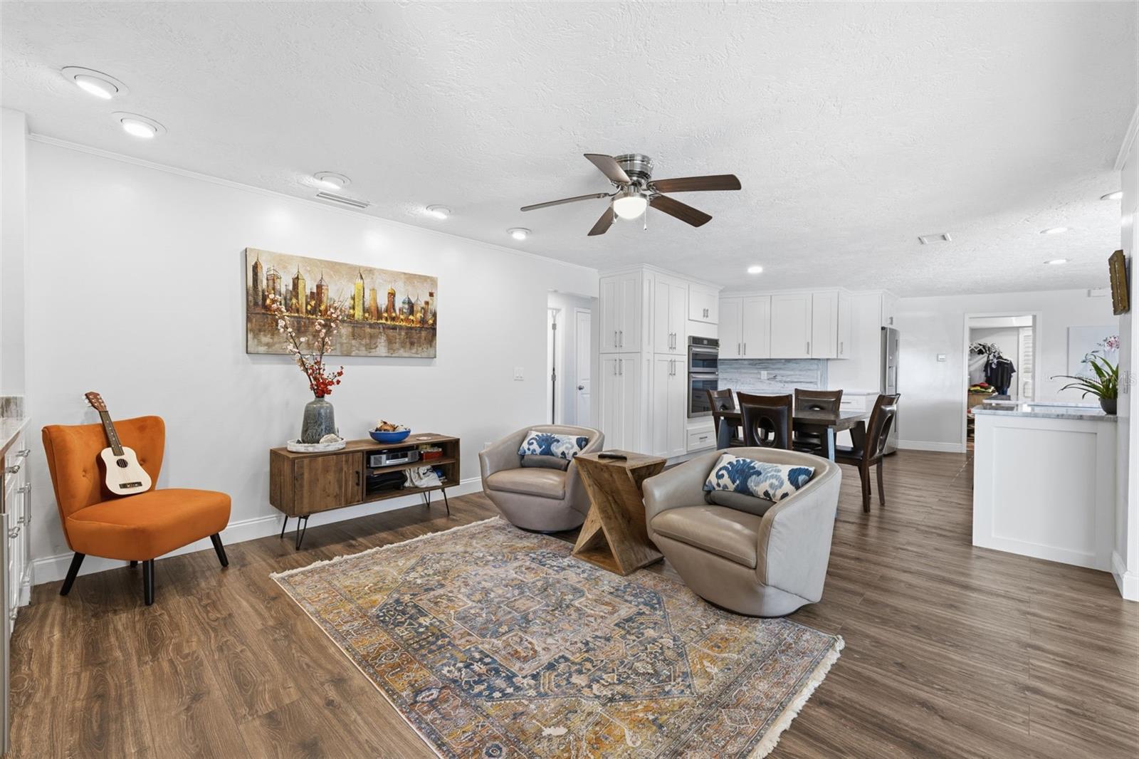 Image 21 of 60 For 1997 Hawaii Avenue Ne