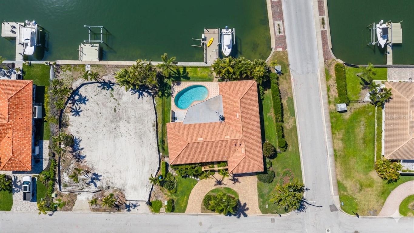 Image 59 of 60 For 1997 Hawaii Avenue Ne