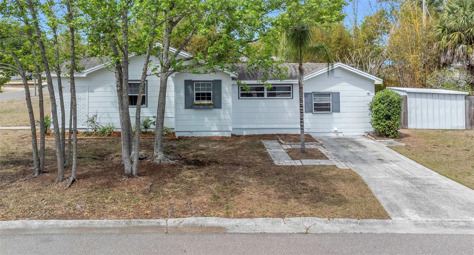 Image 35 of 37 For 2545 32nd Avenue N