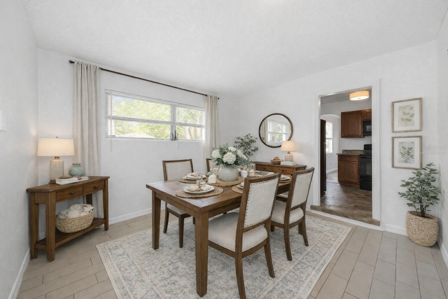 Image 9 of 37 For 2545 32nd Avenue N