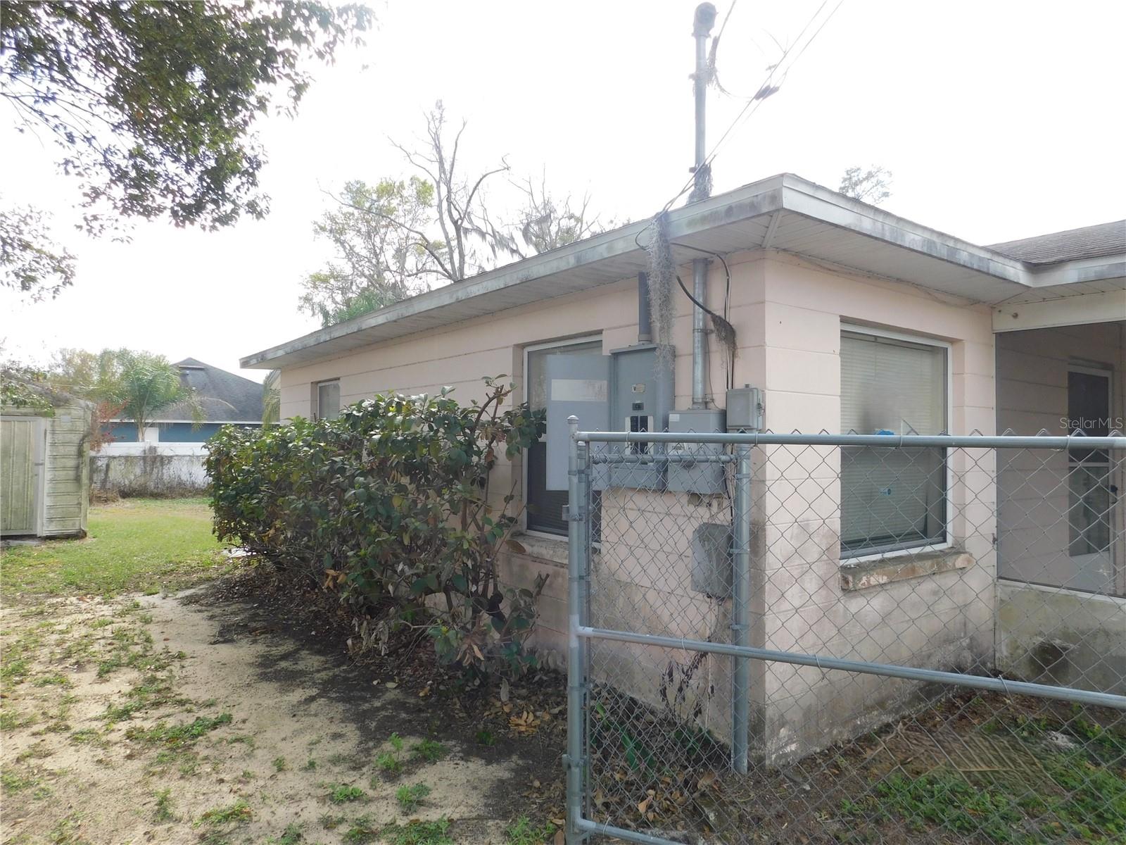 Image 13 of 13 For 1205 Laura Street