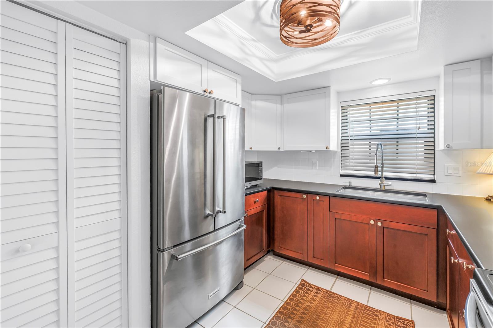 Image 14 of 30 For 5861 Calais Boulevard N 1