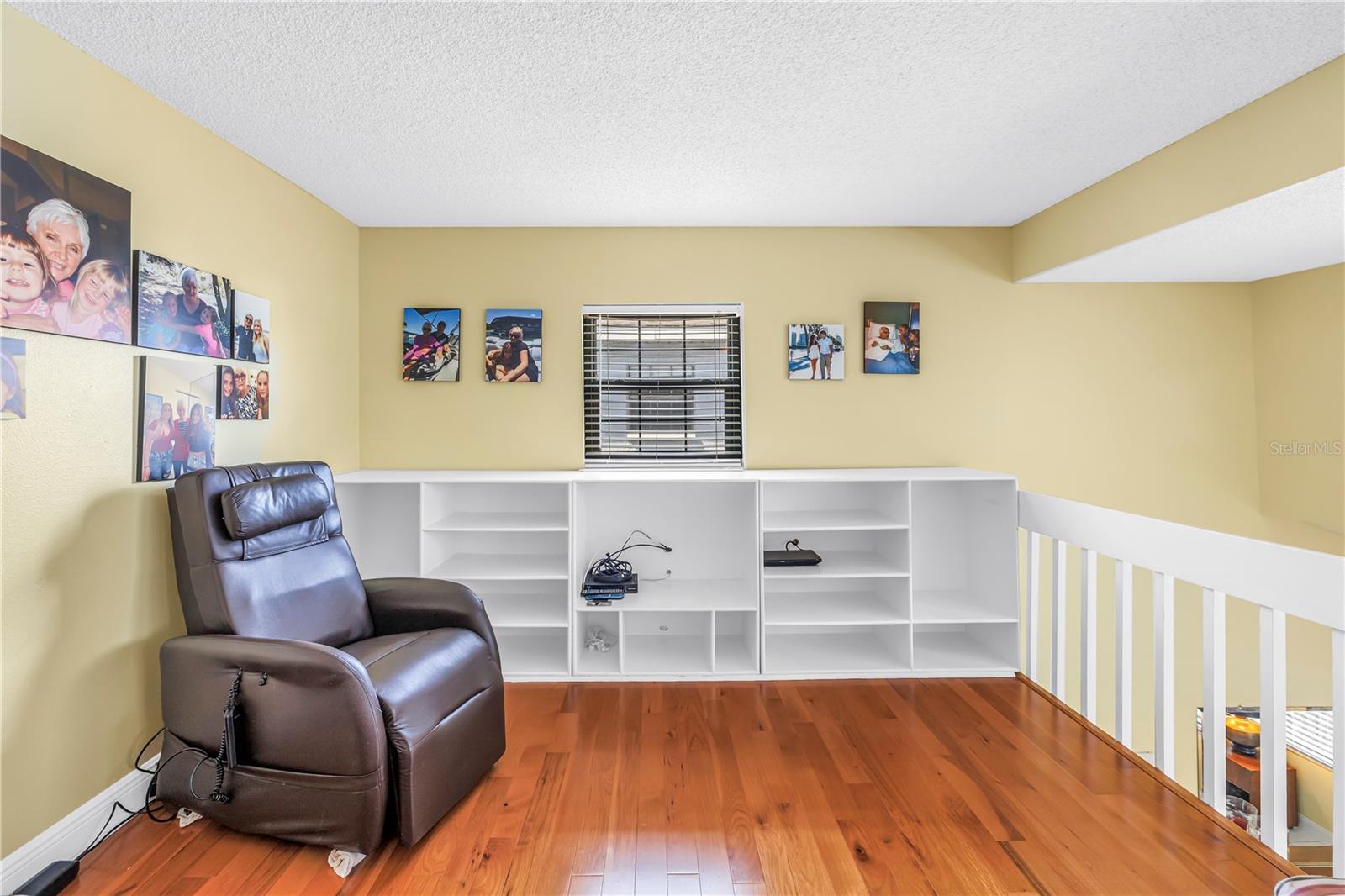 Image 23 of 30 For 5861 Calais Boulevard N 1